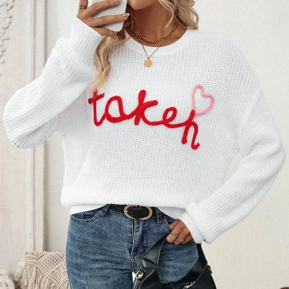 White Casual Women's Style Round Neck Embroidered Little Heart Knitted Sweater - Picture 1 of 6